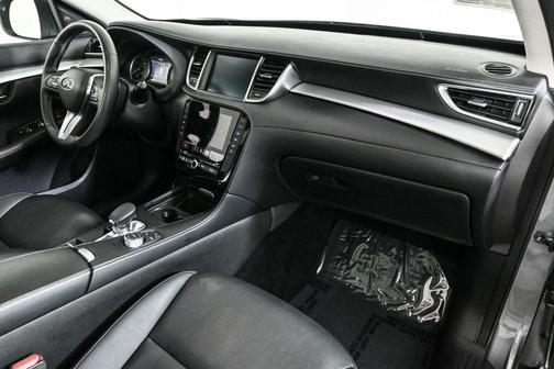 2020 INFINITI QX50 Luxe