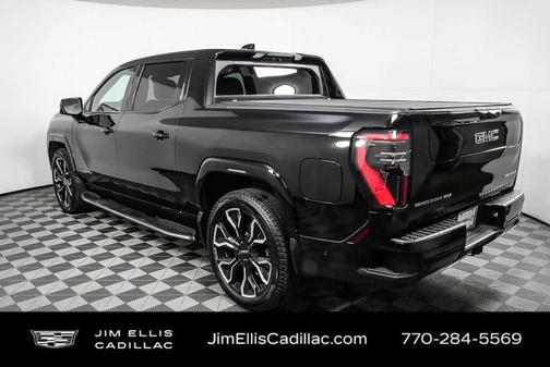 2025 GMC Sierra EV Denali