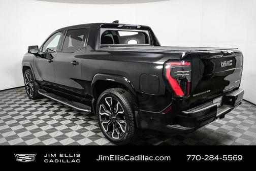 2025 GMC Sierra EV Denali