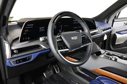 2026 Cadillac VISTIQ Premium Luxury