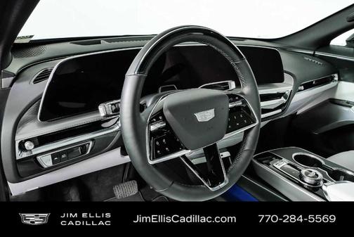 Emerald 2025 Cadillac LYRIQ Luxury
