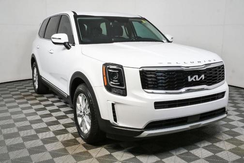 2022 Kia Telluride LX