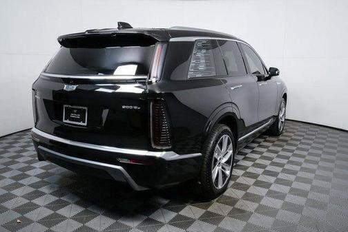 2026 Cadillac VISTIQ Luxury