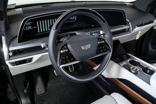 2026 Cadillac VISTIQ Luxury