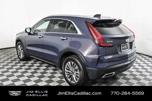 2024 Cadillac XT4 Premium Luxury