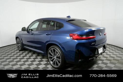 2023 BMW X4 xDrive30i