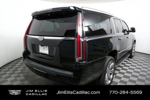 2017 Cadillac Escalade ESV Luxury