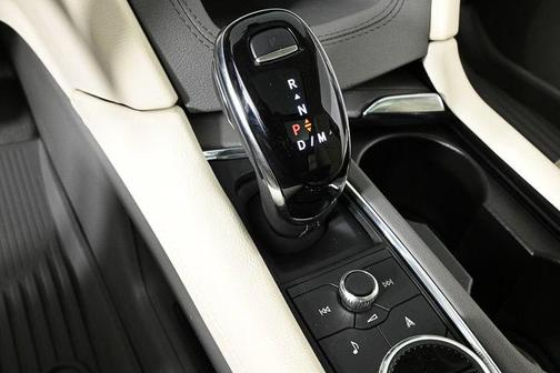 2025 Cadillac XT6 Premium Luxury FWD