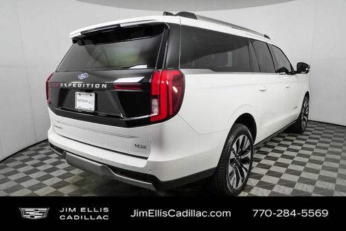Star White 2026 Ford Expedition Max Platinum