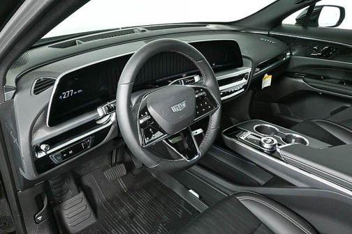 2025 Cadillac LYRIQ Luxury