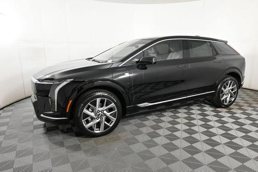 2025 Cadillac OPTIQ Luxury