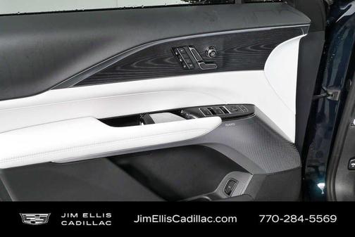 2026 Cadillac LYRIQ Premium Luxury