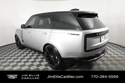 2023 Land Rover Range Rover P400 SE
