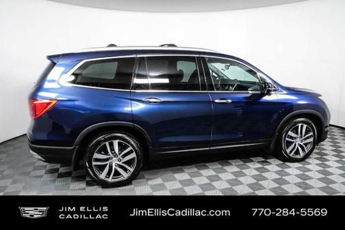 Obsidian Blue Pearl 2018 Honda Pilot Touring