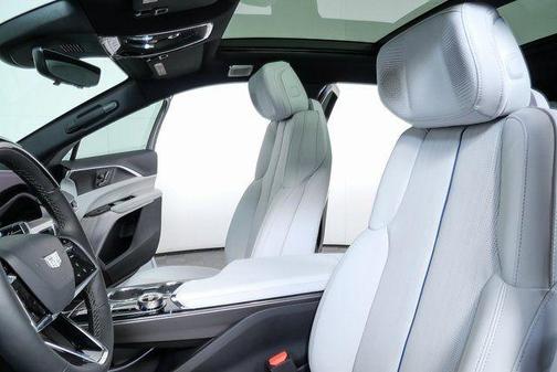 2026 Cadillac LYRIQ Premium Luxury