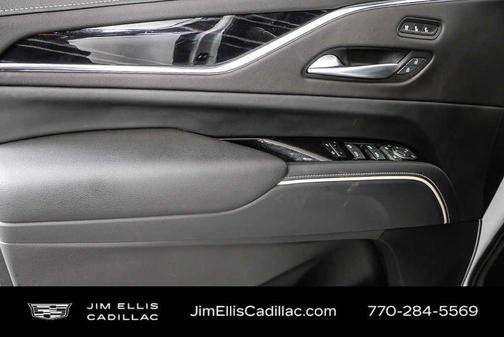 2024 Cadillac Escalade Sport