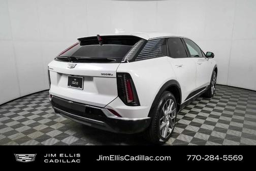 Crystal White Tri-Coat 2025 Cadillac OPTIQ Luxury