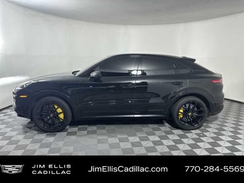 2022 Porsche Cayenne Turbo S