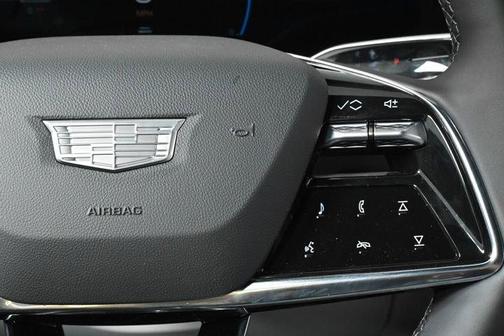 2025 Cadillac LYRIQ Luxury