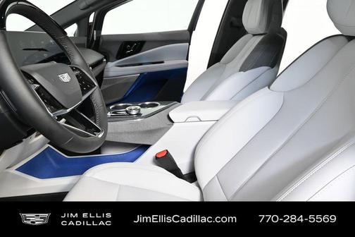 2025 Cadillac OPTIQ Luxury