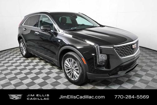 Stellar Black Metallic 2025 Cadillac XT4 Premium Luxury