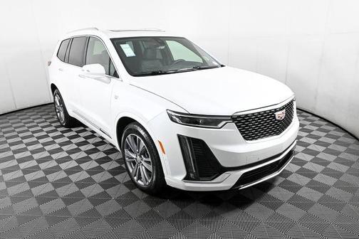 2025 Cadillac XT6 Premium Luxury FWD