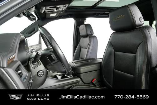 2023 Chevrolet Suburban High Country