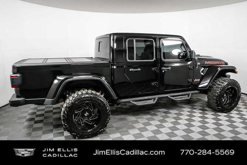 Black Clearcoat 2021 Jeep Gladiator Mojave