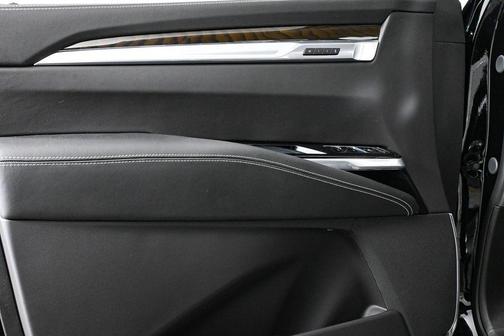 2025 Cadillac Escalade ESV Sport Platinum
