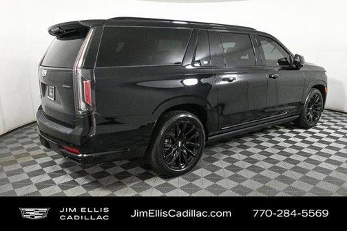2023 Cadillac Escalade ESV Sport Platinum