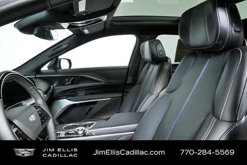 2024 Cadillac LYRIQ Sport