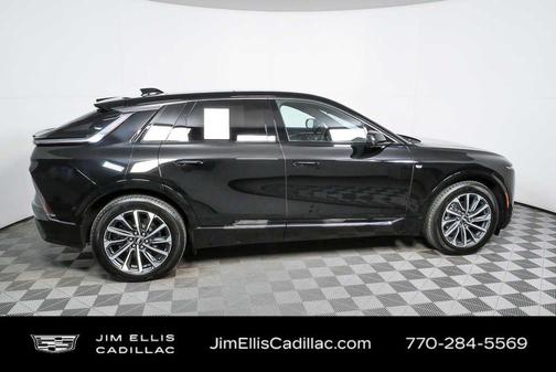 2024 Cadillac LYRIQ Sport