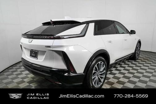 Crystal White Tri-Coat 2024 Cadillac LYRIQ Sport