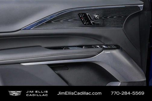 2024 Cadillac LYRIQ Sport