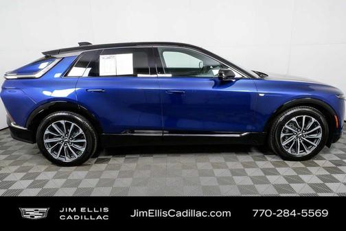 2024 Cadillac LYRIQ Sport