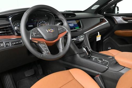 2024 Cadillac XT5 Premium Luxury