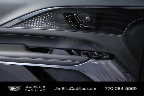 2023 Cadillac LYRIQ Luxury