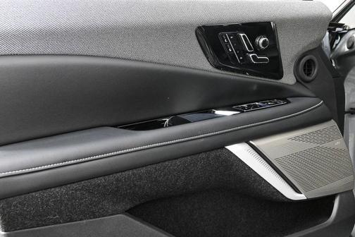 2025 Cadillac OPTIQ Sport