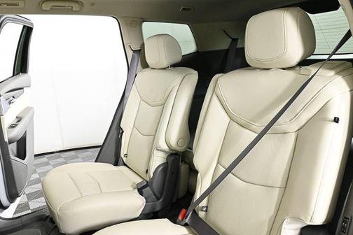 2025 Cadillac XT6 Premium Luxury FWD