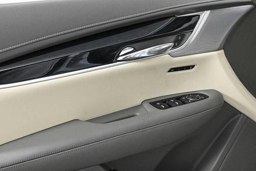 2025 Cadillac XT6 Premium Luxury FWD
