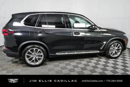 Gray 2026 BMW X5 sDrive40i