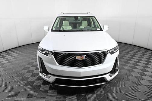 2025 Cadillac XT6 Premium Luxury FWD