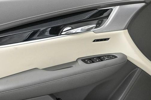 2025 Cadillac XT6 Premium Luxury FWD