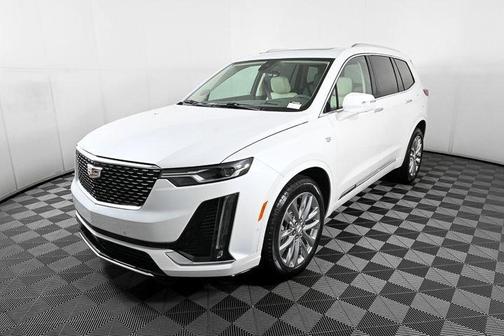 2025 Cadillac XT6 Premium Luxury FWD