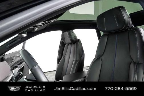 2023 Cadillac LYRIQ Luxury