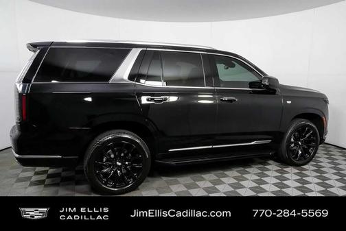 2025 Cadillac Escalade Luxury