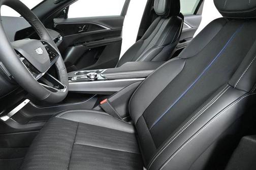 2025 Cadillac LYRIQ Luxury