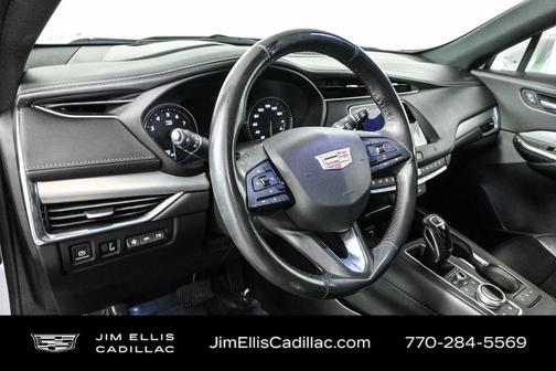 2019 Cadillac XT4 Premium Luxury