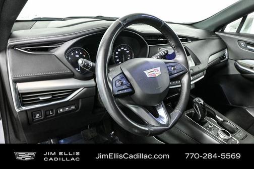 2019 Cadillac XT4 Premium Luxury