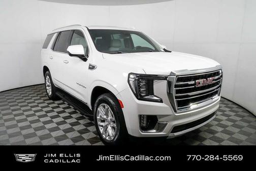 White Frost Tri-Coat 2023 GMC Yukon SLT